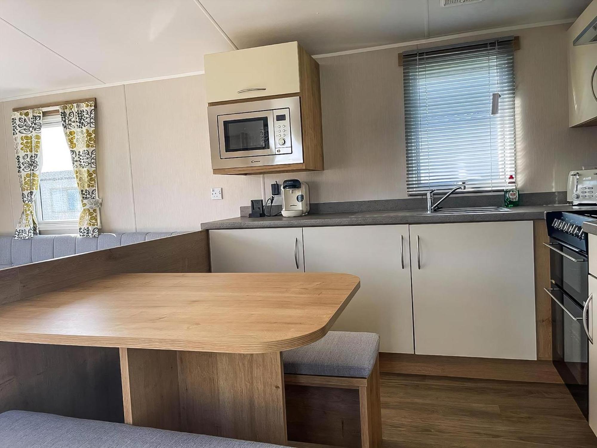 Lovely 8 Berth Caravan For Hire At Barmston Beach Holiday Park Ref 62002O Hotel Lund Bagian luar foto